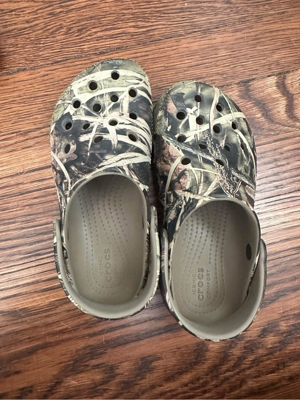 CROCS Kids Realtree Camo Classic Clog - Brown & Green